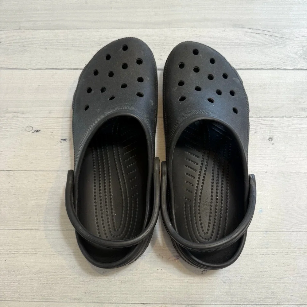 Crocs‎ classic black clogs men's size 11